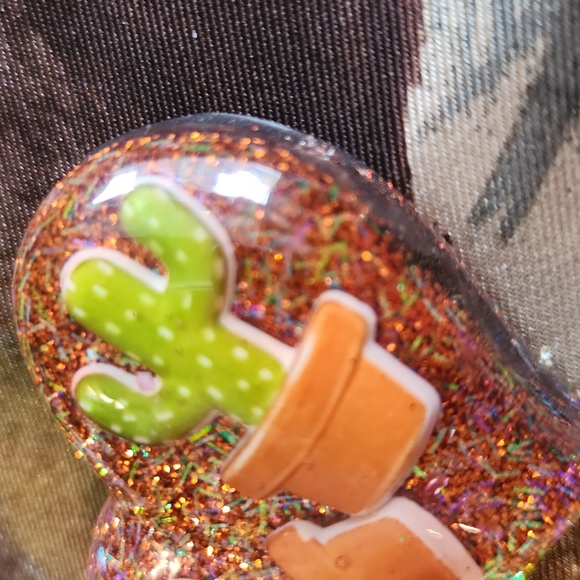 CACTUS BROOCH - Picture 8 of 9